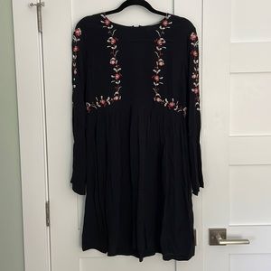 LOFT embroidery dress NWT